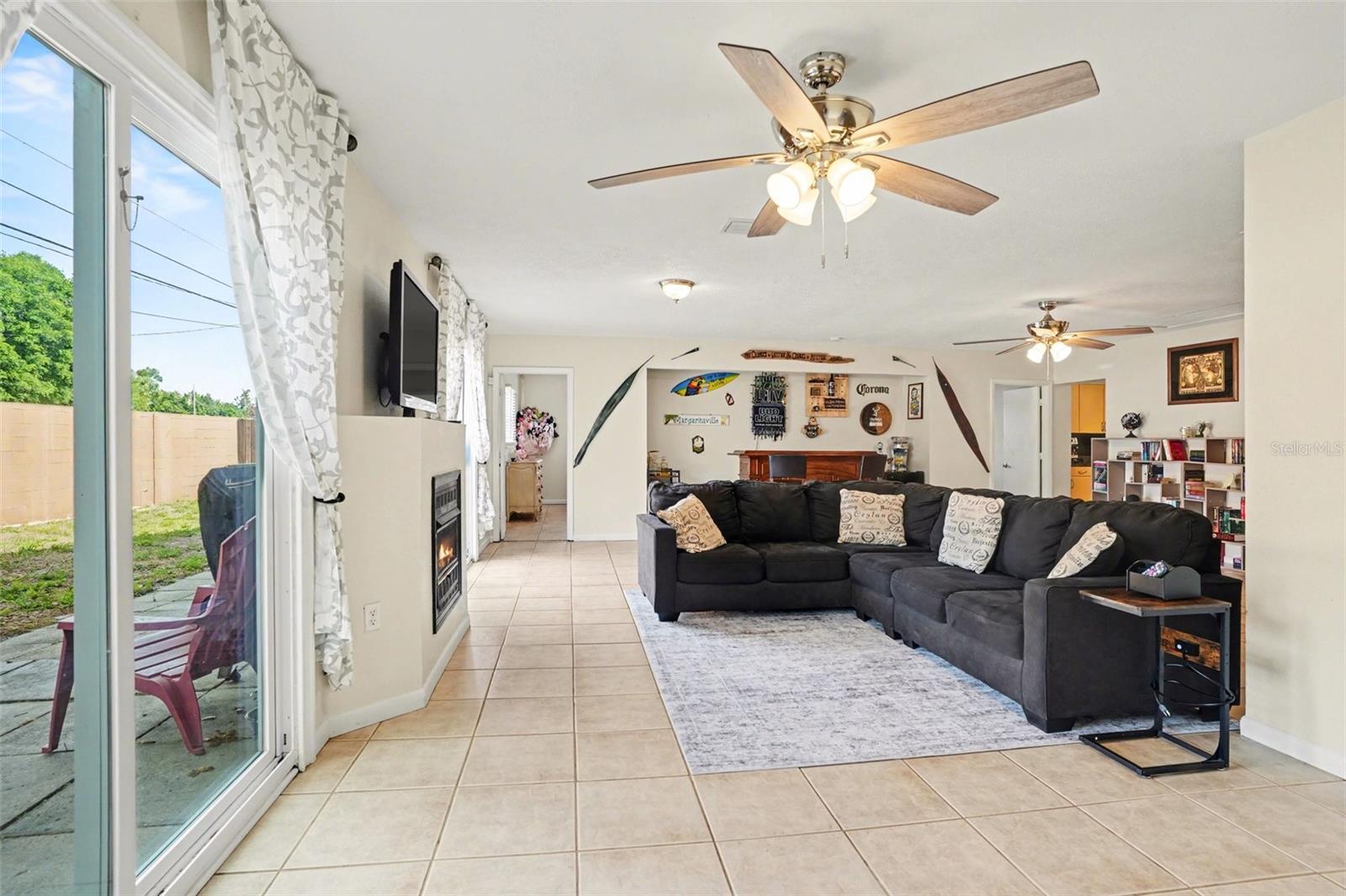 BLOOMINGDALE SEC F F - Residential