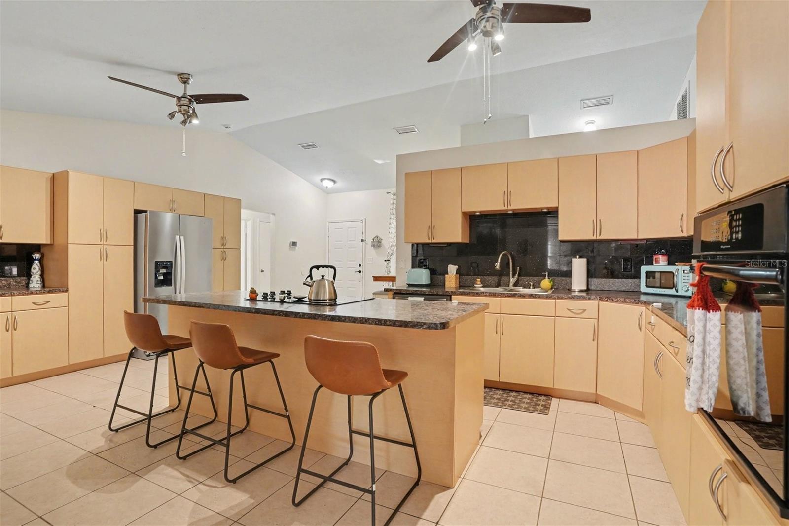 BLOOMINGDALE SEC F F - Residential