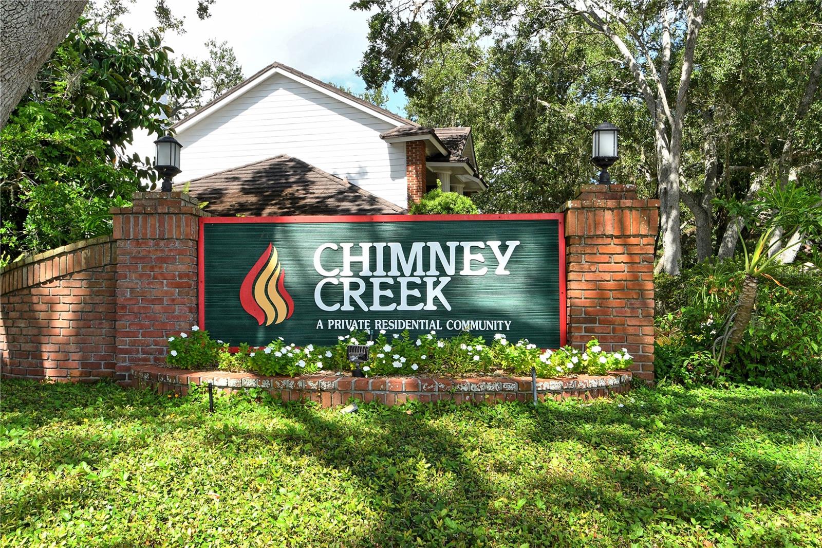 CHIMNEY CREEK - Residential