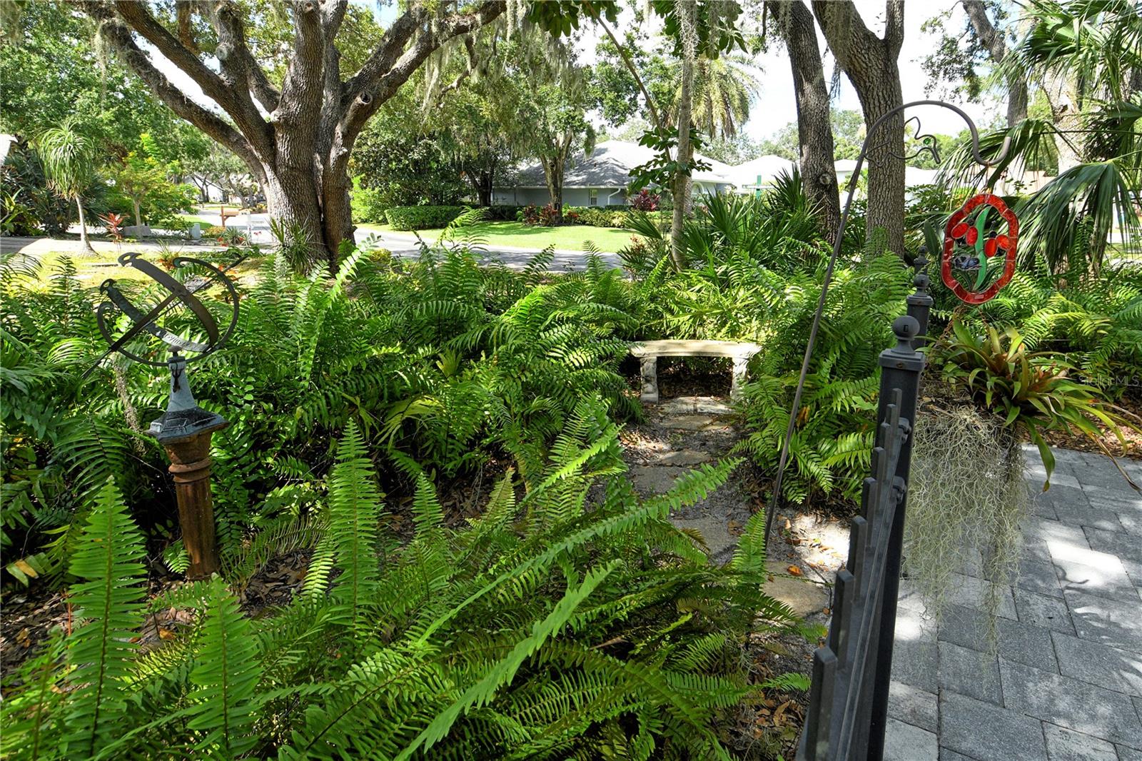CHIMNEY CREEK - Residential