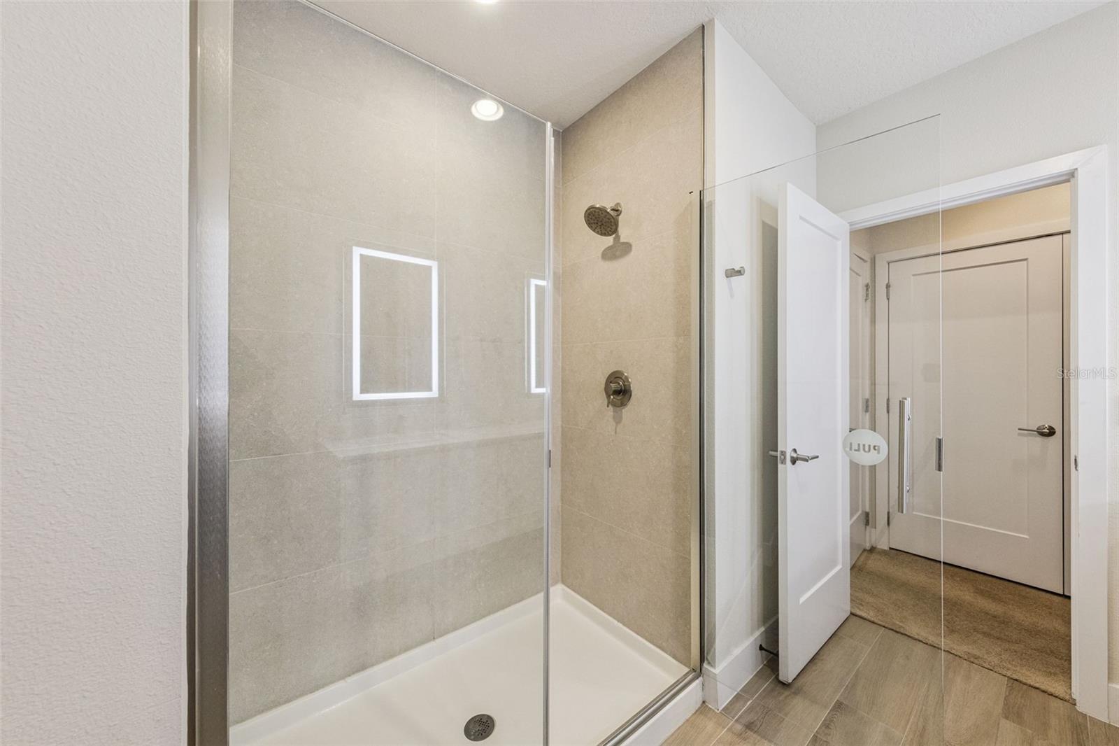 HIDDEN FOREST AT SILVER CREEK - Residential