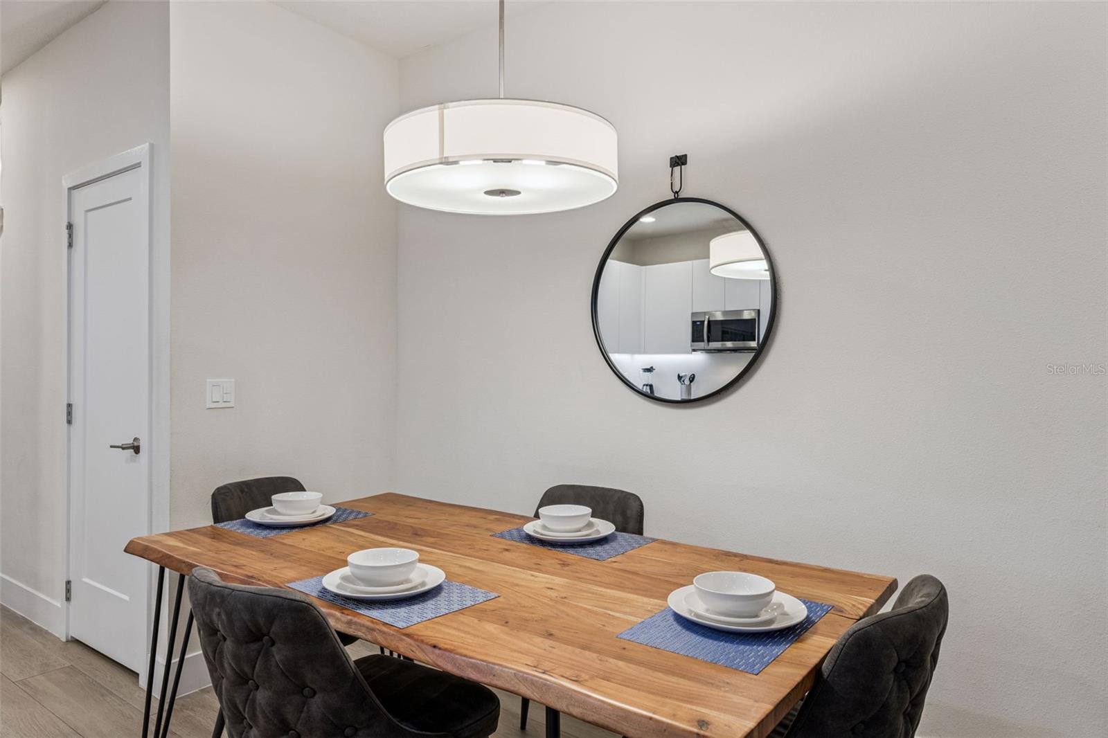 HIDDEN FOREST AT SILVER CREEK - Residential