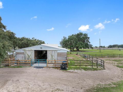 A home in WIMAUMA