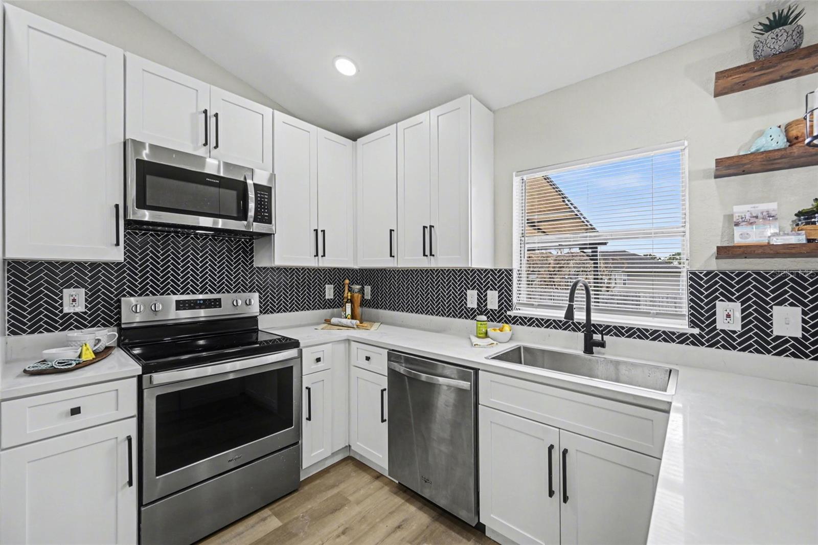 PORT ST JOHN UNIT 06 - Residential