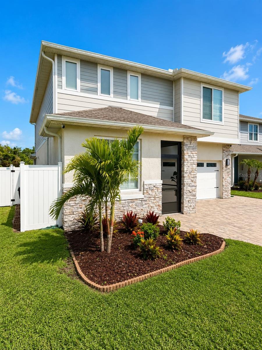 4362 SOUTHERN VISTA LOOP