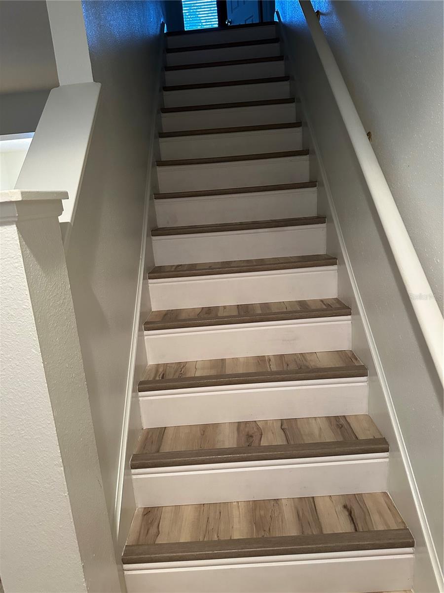 OAKWOOD TERRACE TWNHMS PHAS - Residential