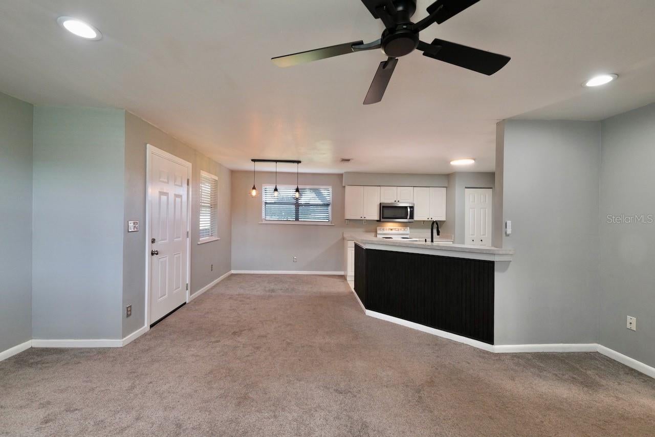 10210 DAVIS ROAD