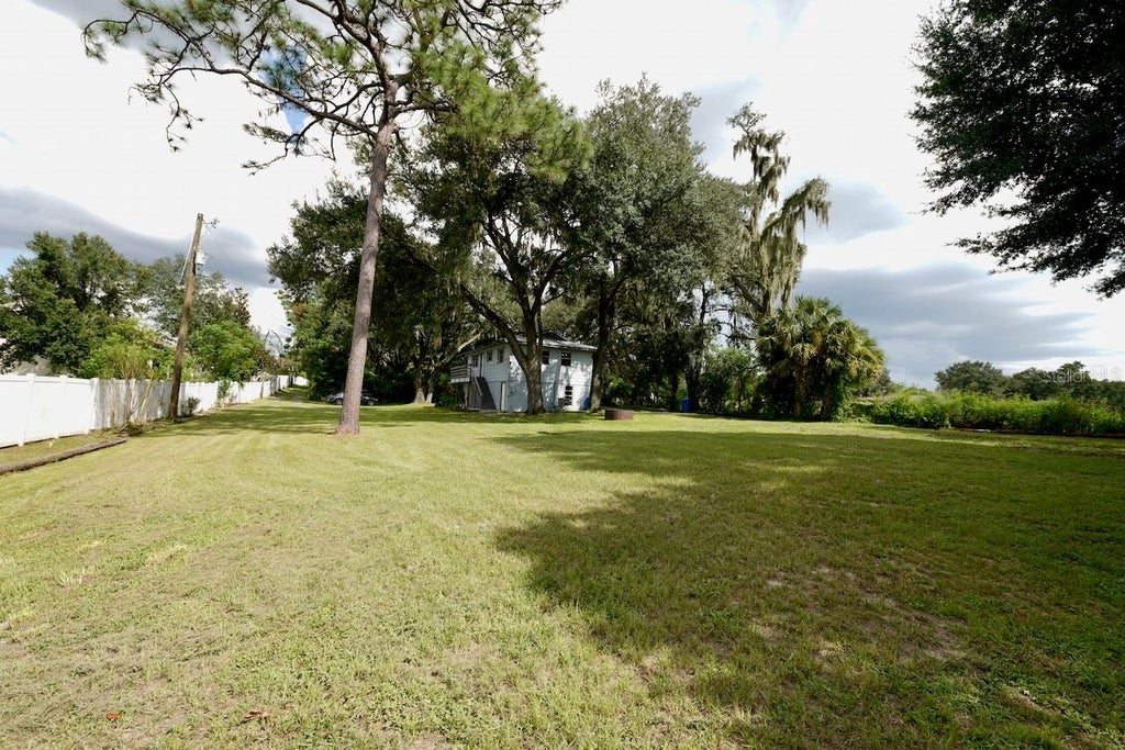 Photo of 10210 Davis Road, Tampa, FL 33637 (MLS # TB8549113)