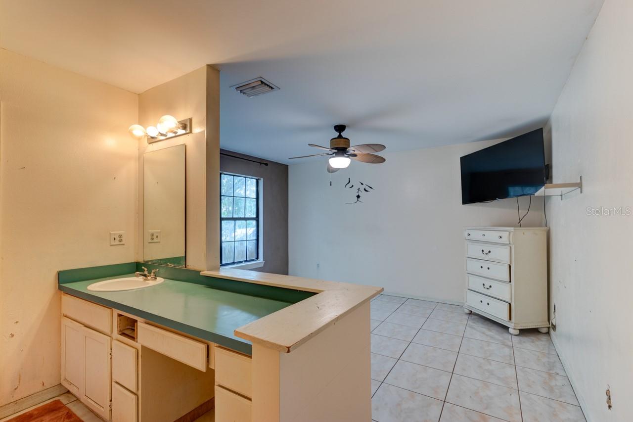 SANFORD PLACE - Residential