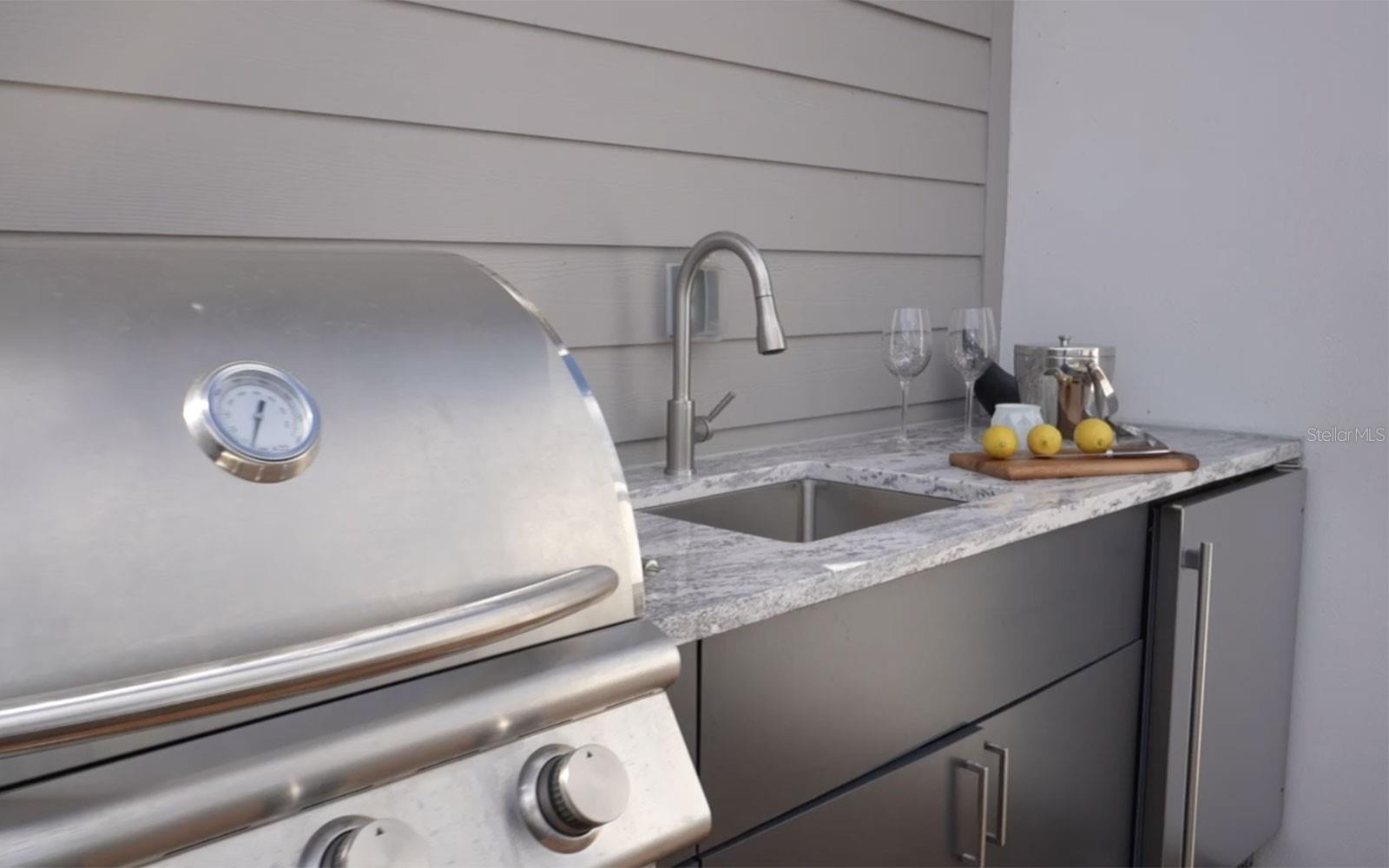 PREMIER ON MAIN - Residential