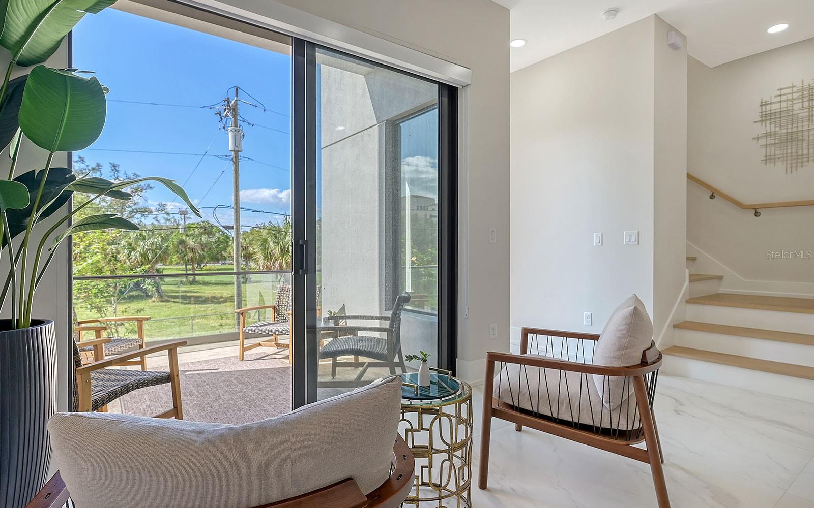 PREMIER ON MAIN - Residential