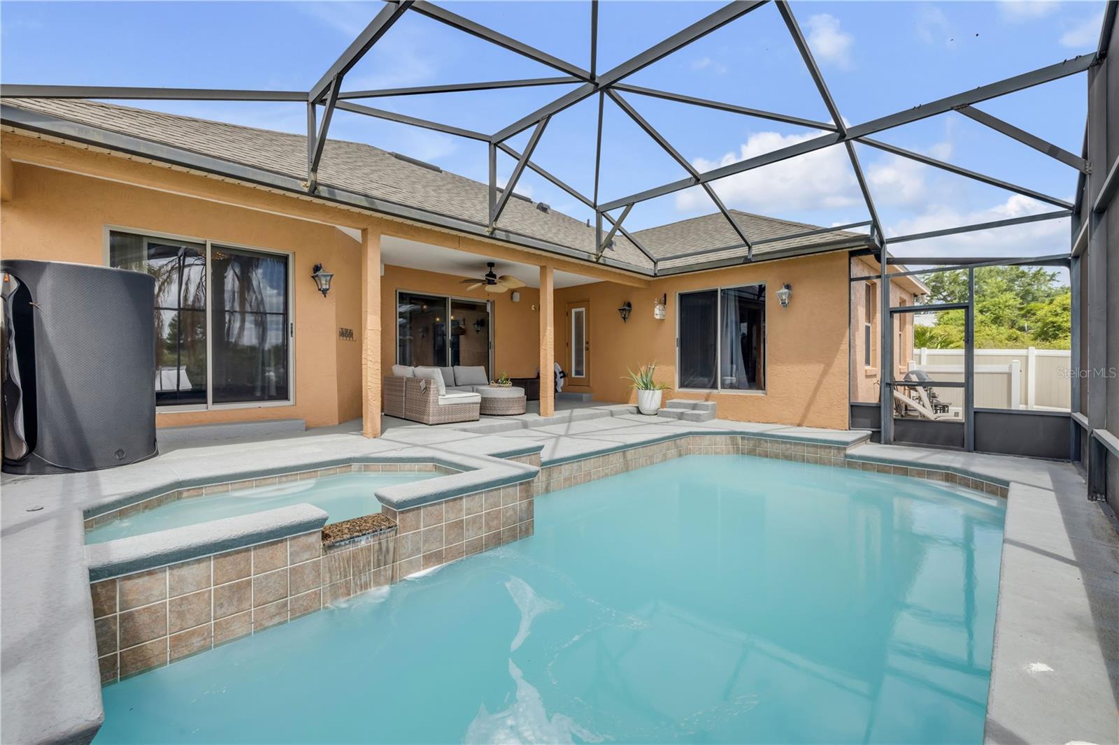 1641 JOYNER DRIVE