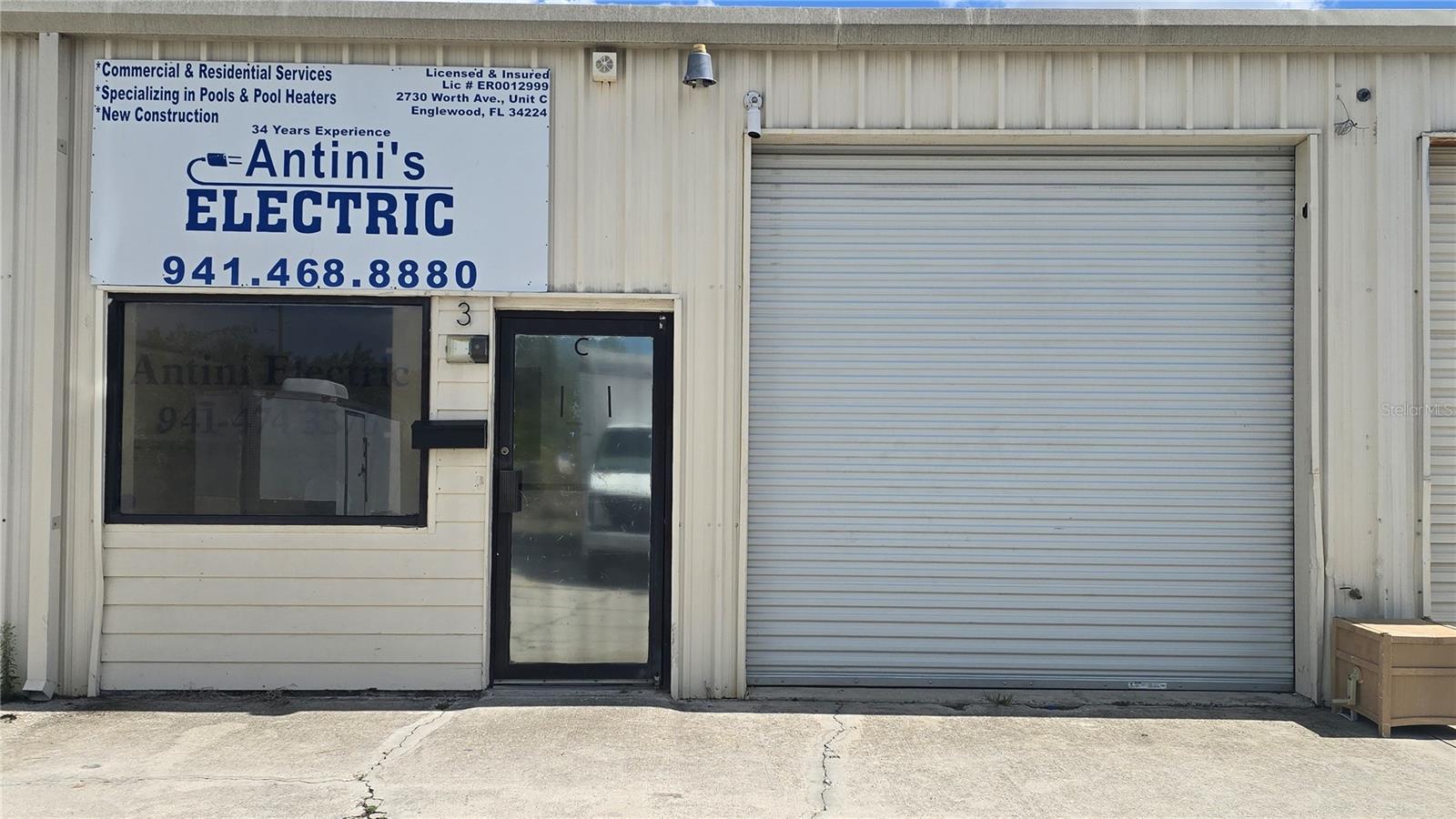 WORTH AVE COMM PARK - Commercial Lease