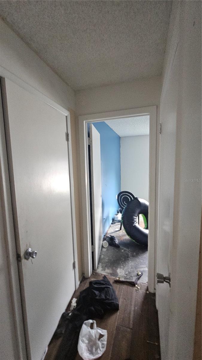 THE LAKES - Residential