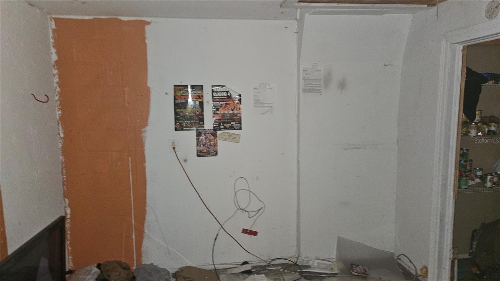 THE LAKES - Residential