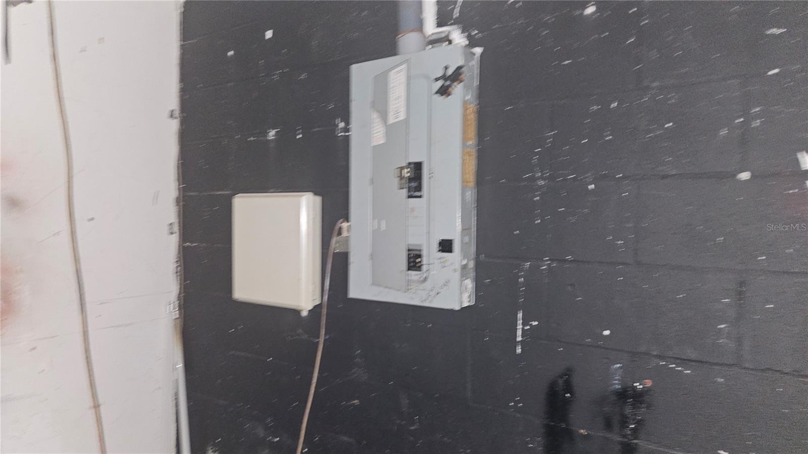 THE LAKES - Residential