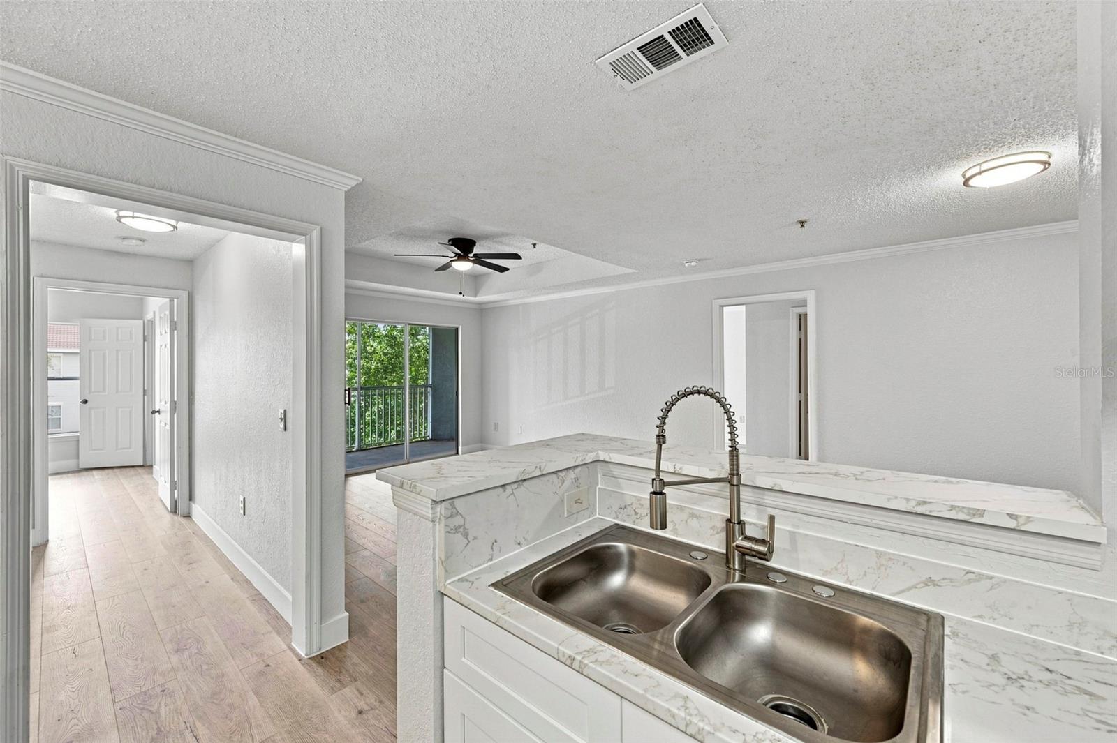 18001 RICHMOND PLACE DRIVE 136