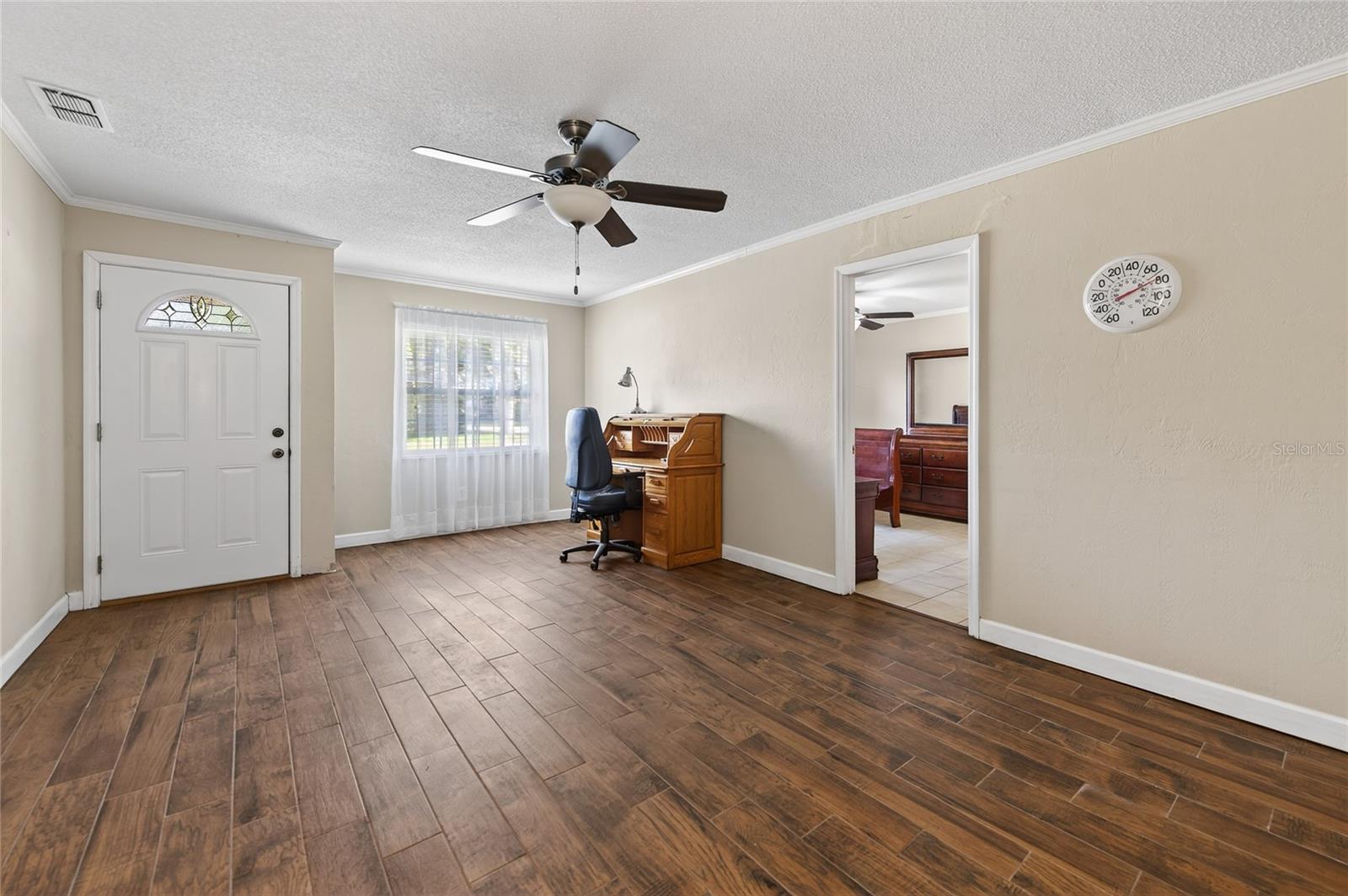 GLENMEADOWS - Residential