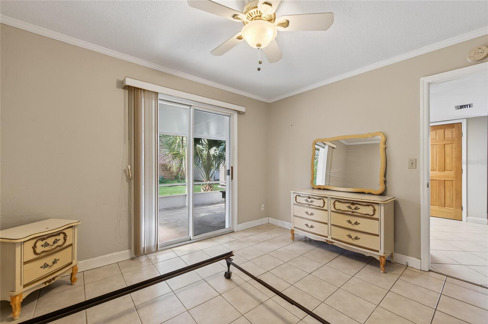 GLENMEADOWS - Residential