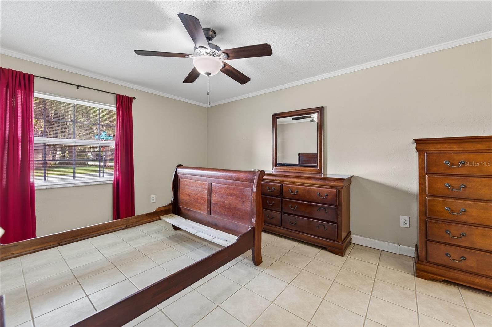 GLENMEADOWS - Residential