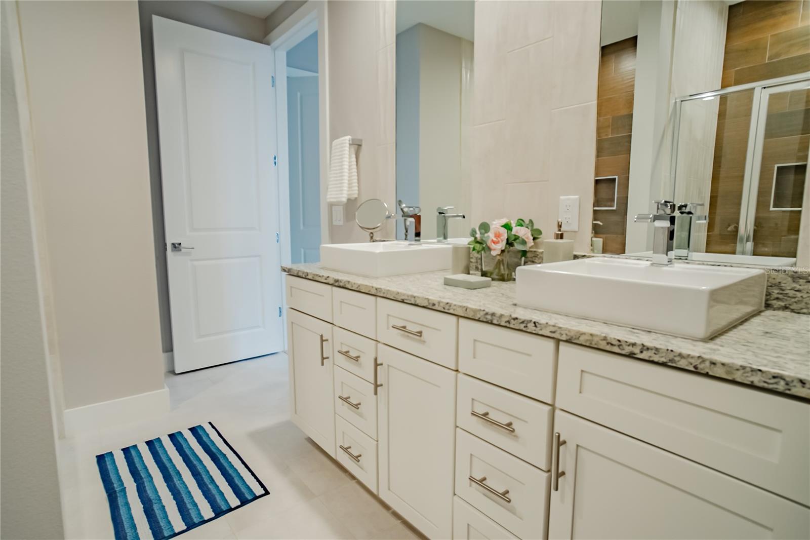 SUMMERVILLE RESORT - Residential