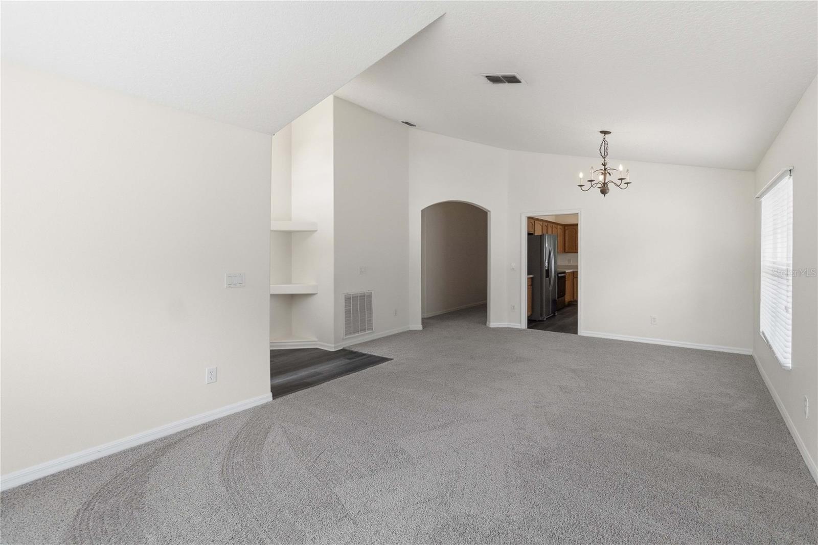 MOSS PARK LNDGS A C E F G H I & - Residential