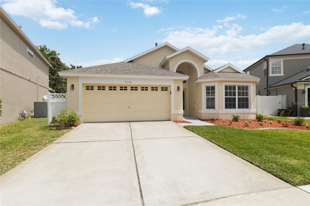 Photo of 11112 Taeda Drive, Orlando, FL 32832 (MLS # O6401911)