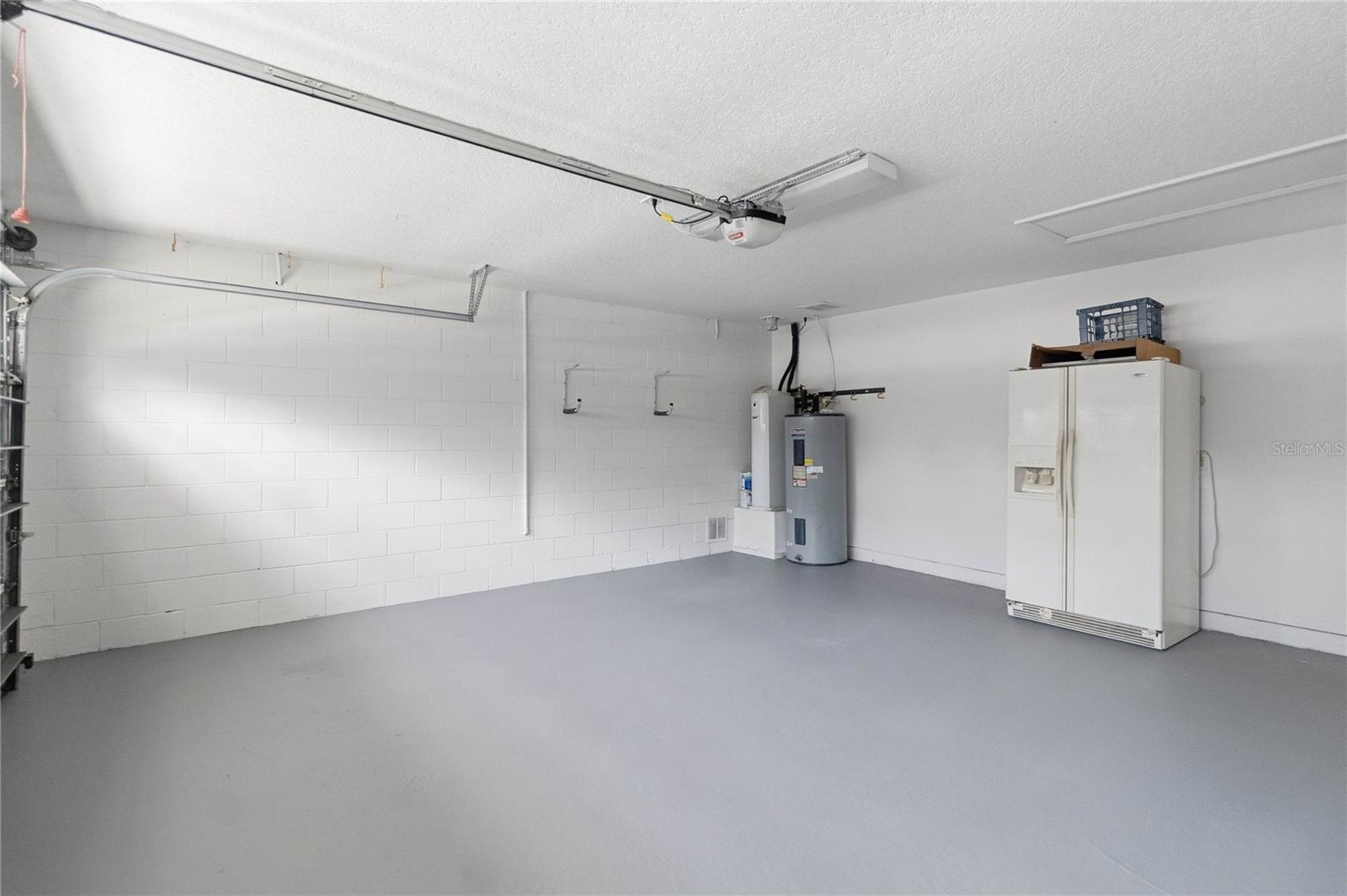 MOSS PARK LNDGS A C E F G H I & - Residential