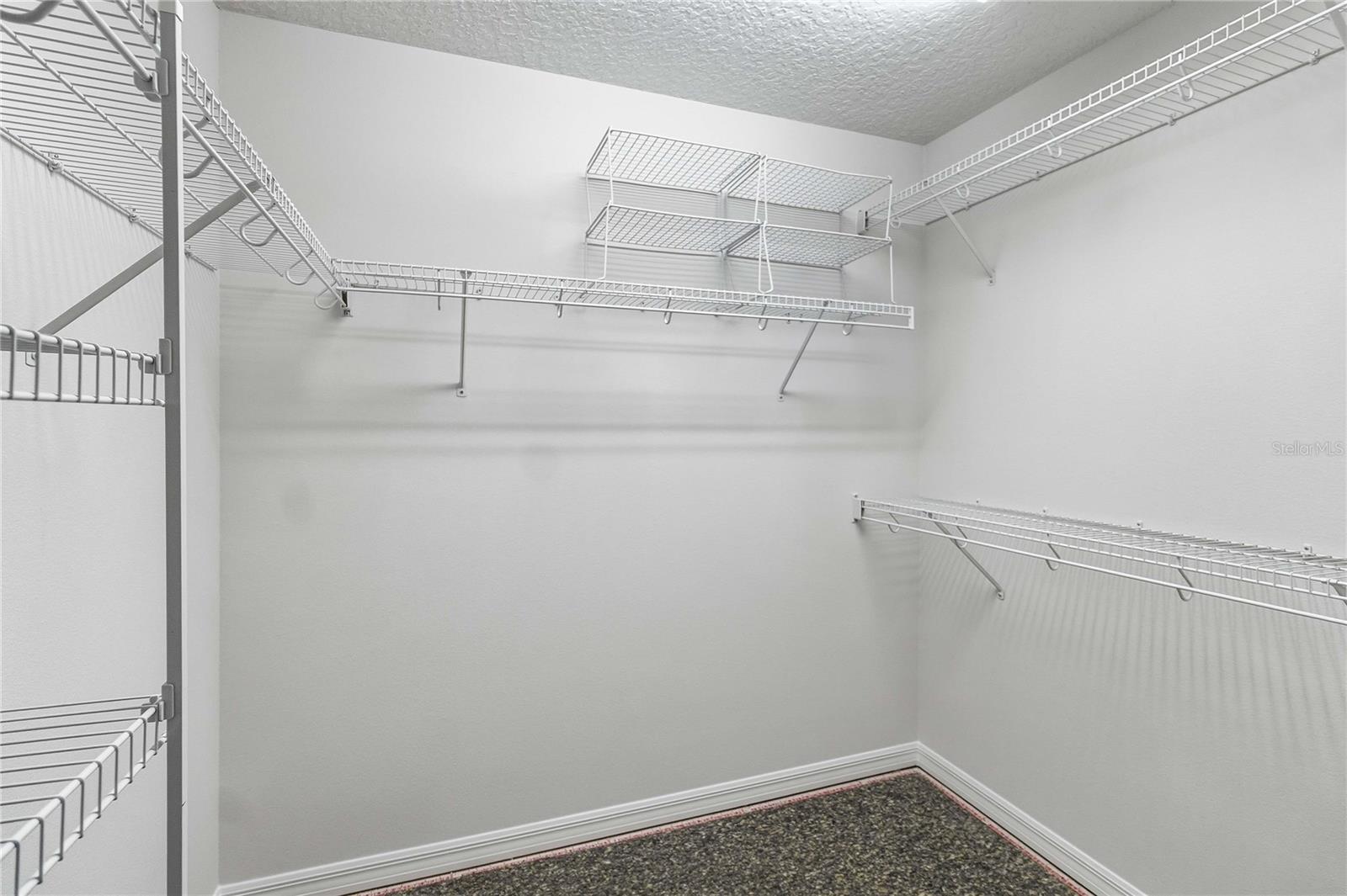 MOSS PARK LNDGS A C E F G H I & - Residential