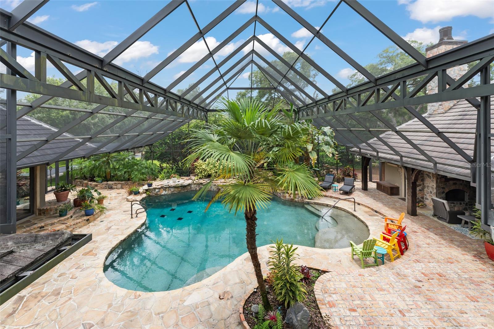 2878 MARKHAM WOODS ROAD