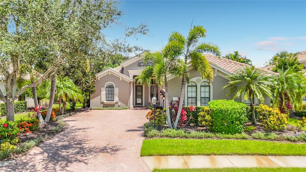 Photo of 7668 Silverwood Court, Bradenton, FL 34202 (MLS # TB8540407)