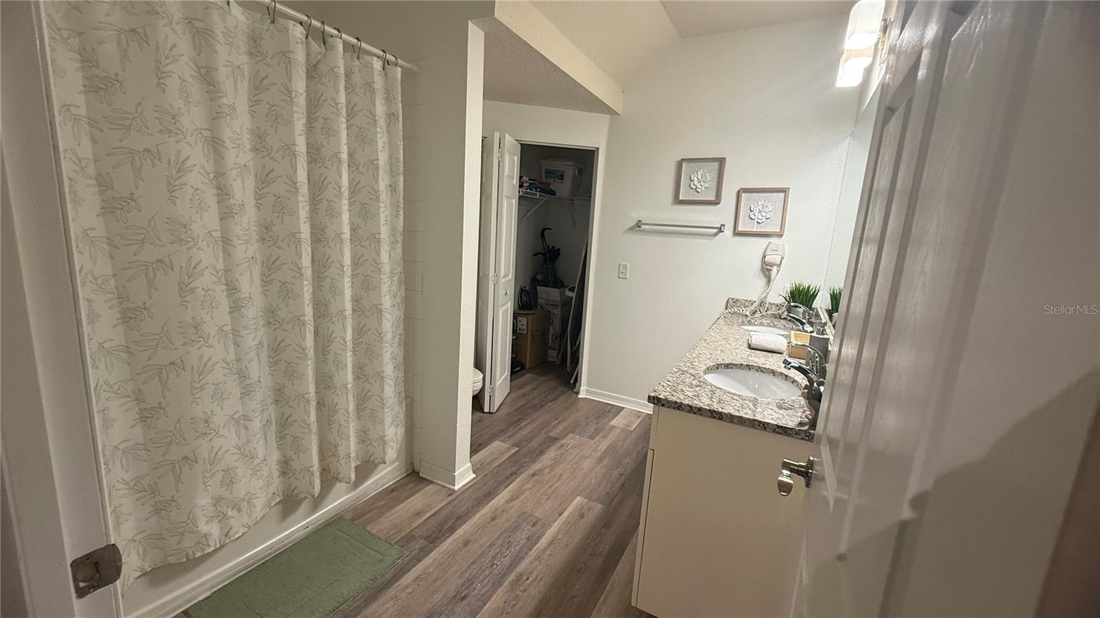 WEST LUCAYA VILLAGE - Residential