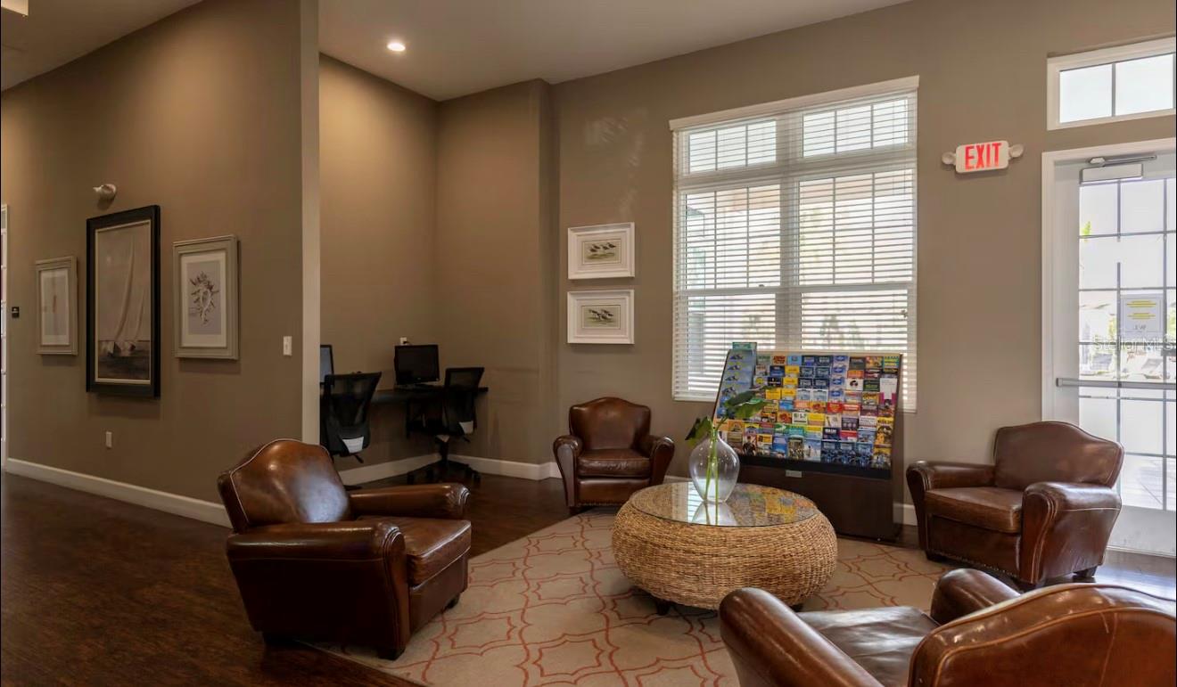 WEST LUCAYA VILLAGE - Residential