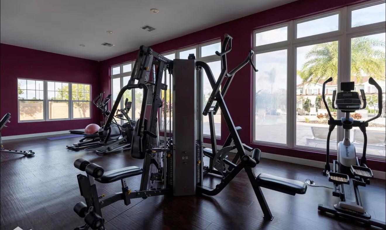 WEST LUCAYA VILLAGE - Residential