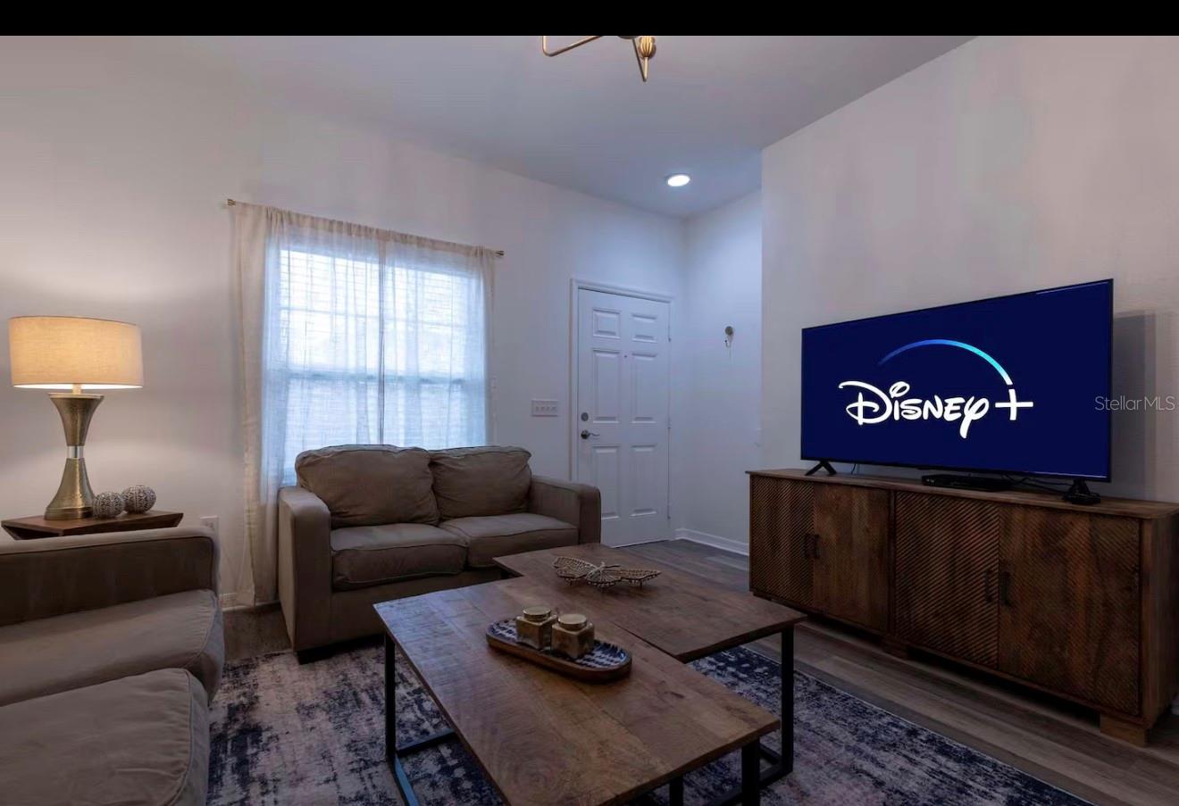 WEST LUCAYA VILLAGE - Residential