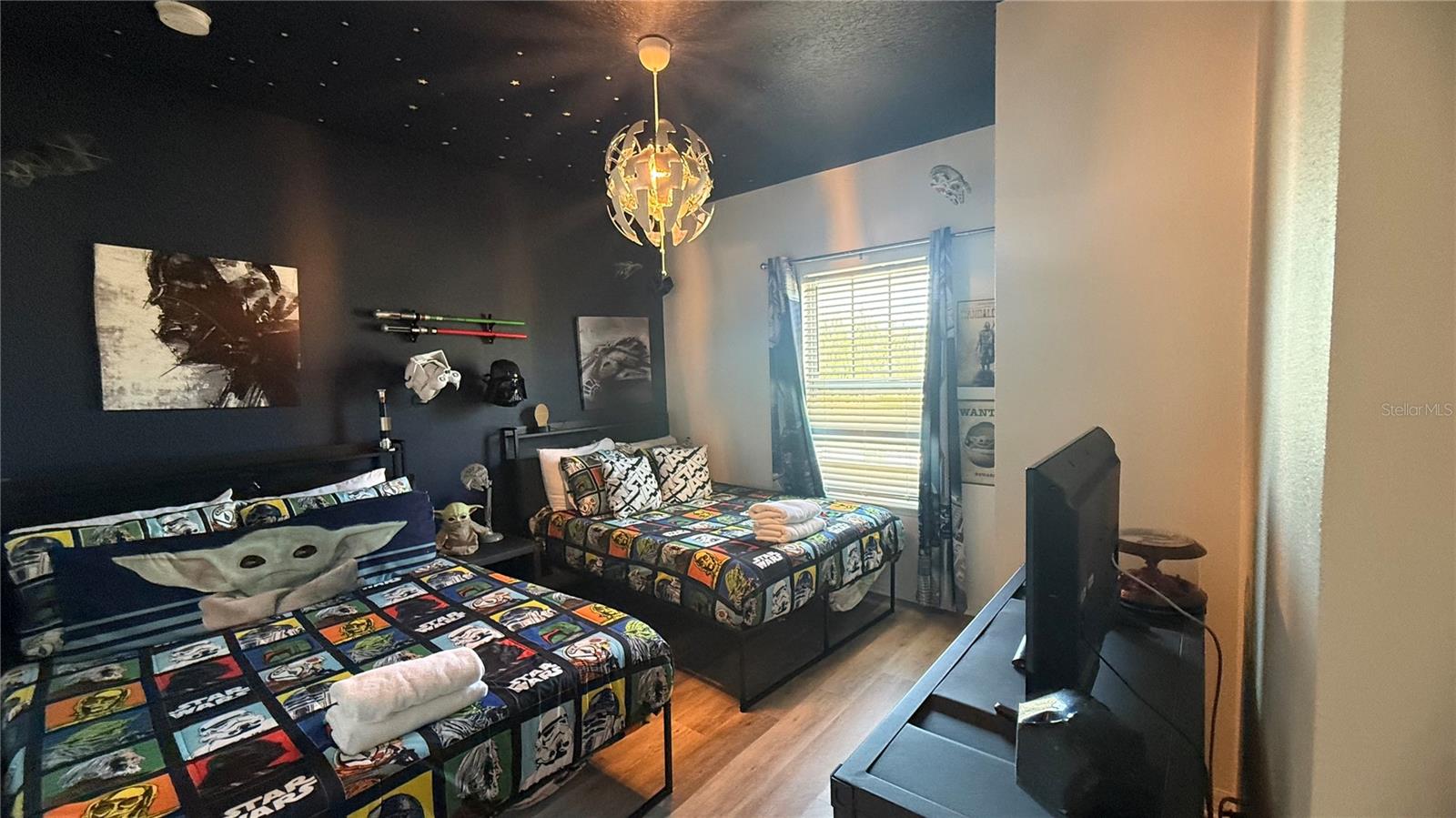 WEST LUCAYA VILLAGE - Residential