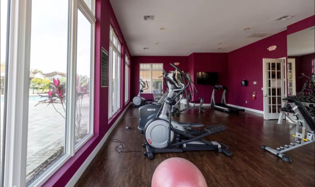 WEST LUCAYA VILLAGE - Residential