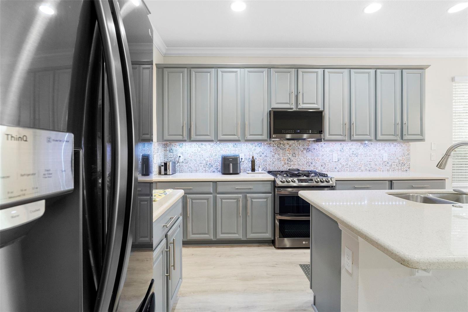 WEST LAKE HANCOCK ESTATES - Residential