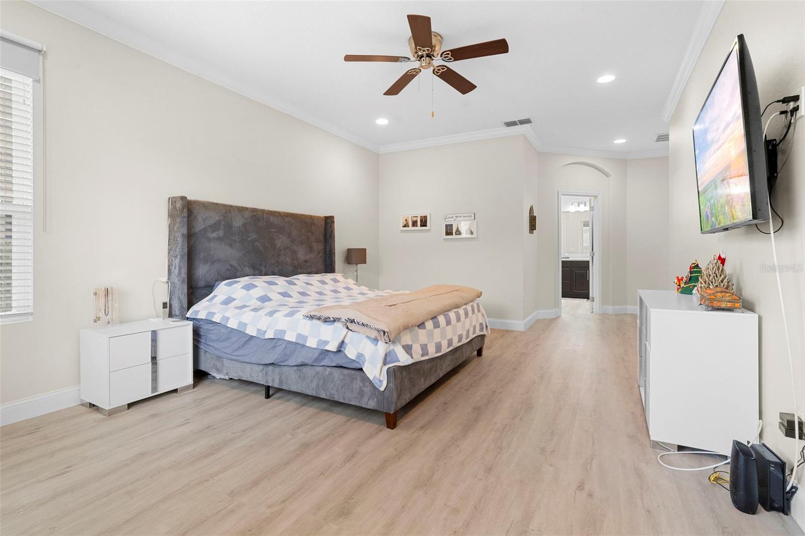 WEST LAKE HANCOCK ESTATES - Residential