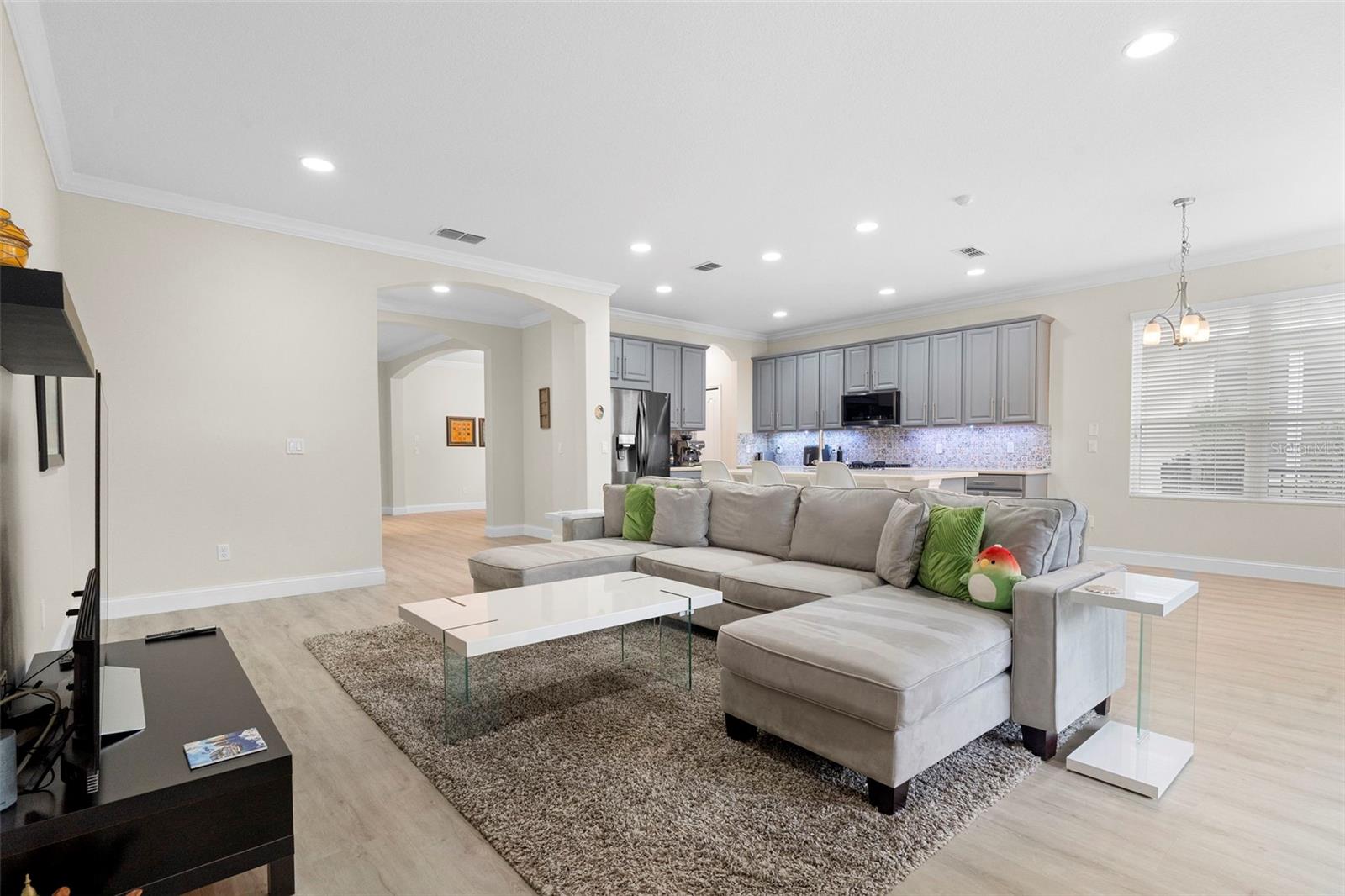 WEST LAKE HANCOCK ESTATES - Residential