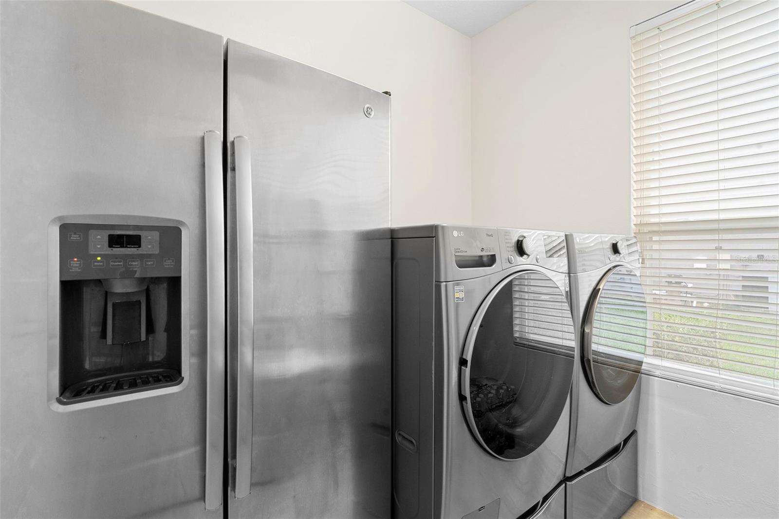 WEST LAKE HANCOCK ESTATES - Residential