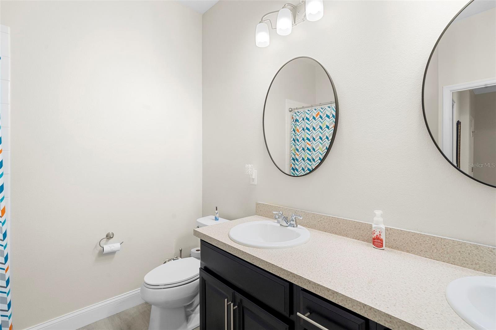 WEST LAKE HANCOCK ESTATES - Residential