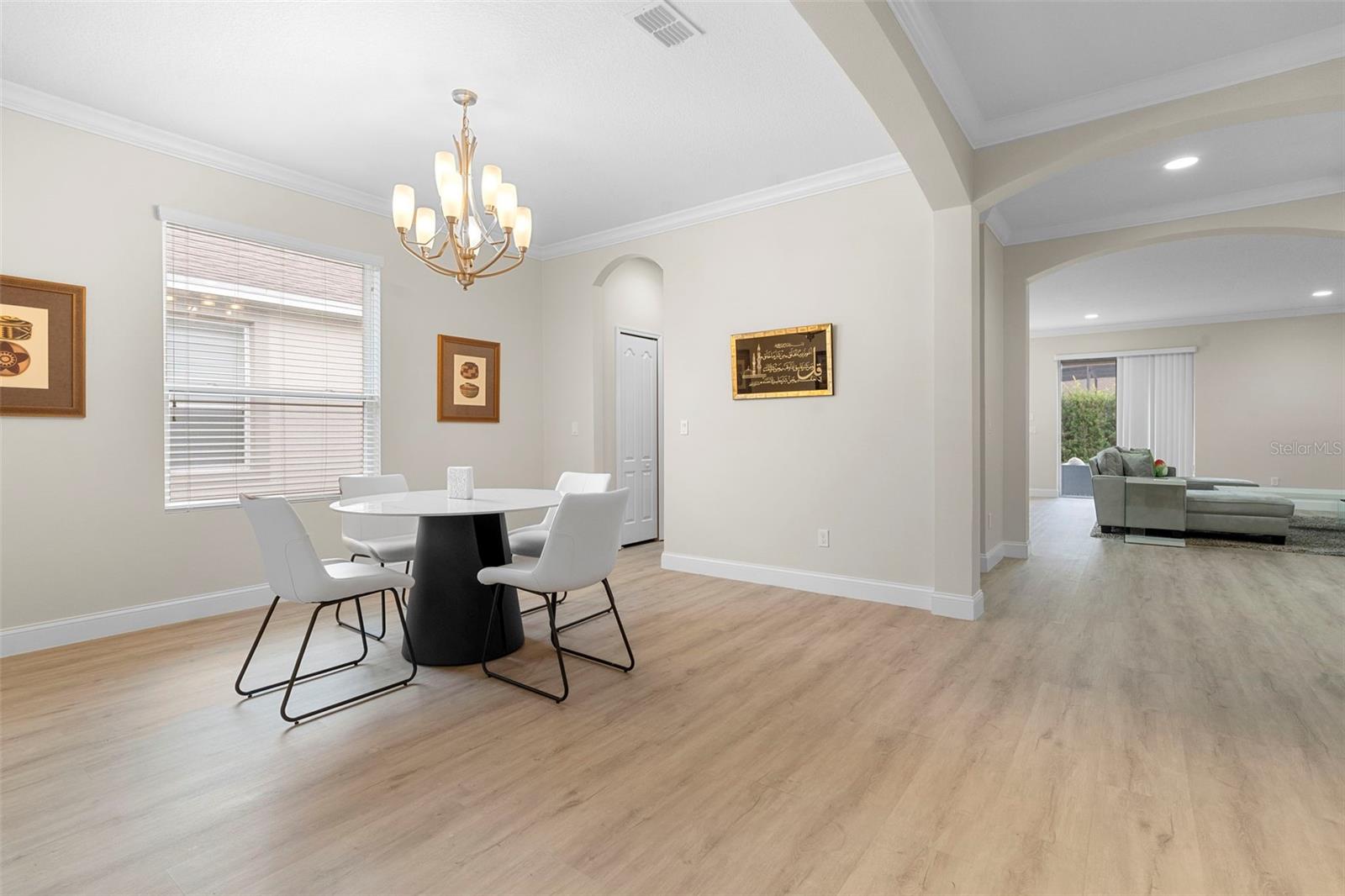 WEST LAKE HANCOCK ESTATES - Residential