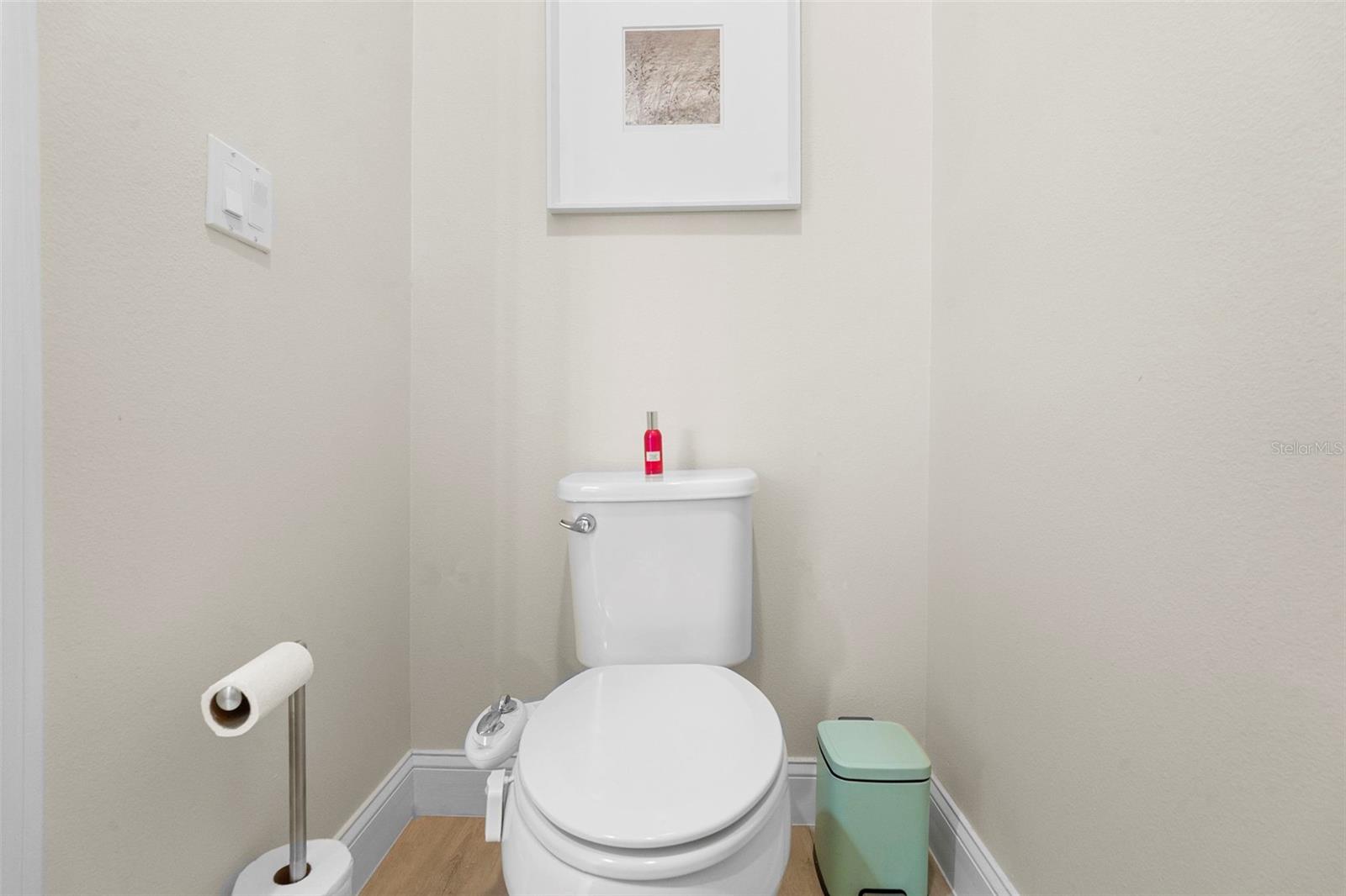 WEST LAKE HANCOCK ESTATES - Residential