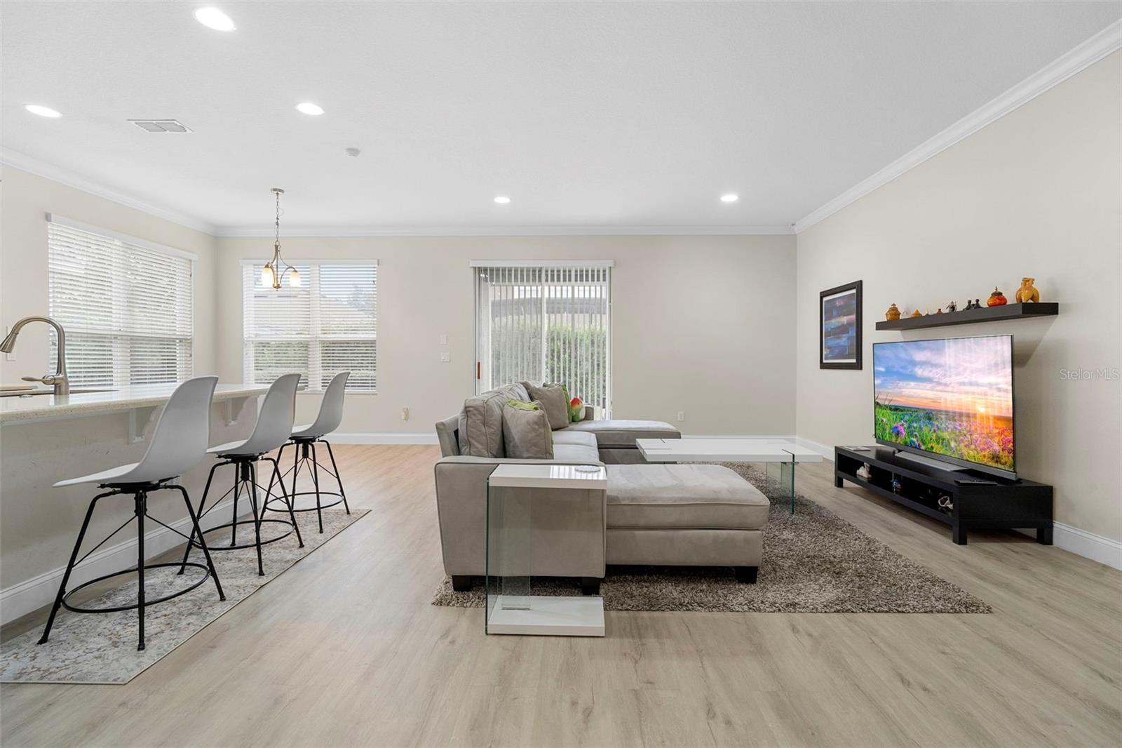 WEST LAKE HANCOCK ESTATES - Residential