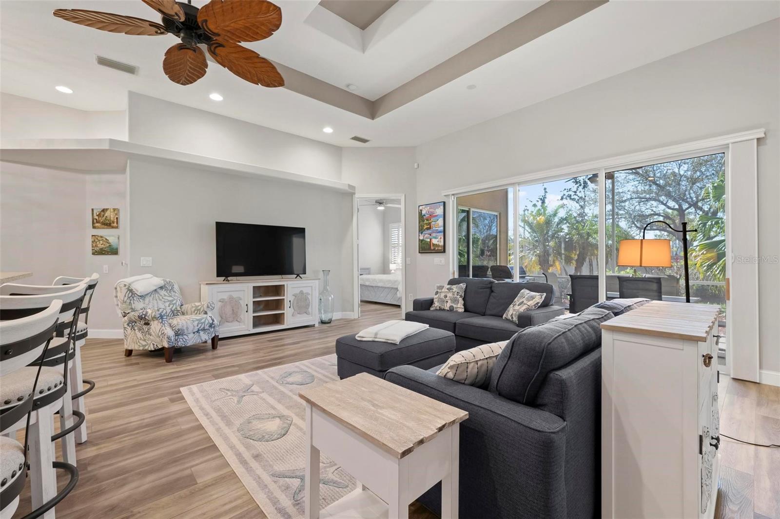 ENCLAVES OF VENICE NORTH - Residential