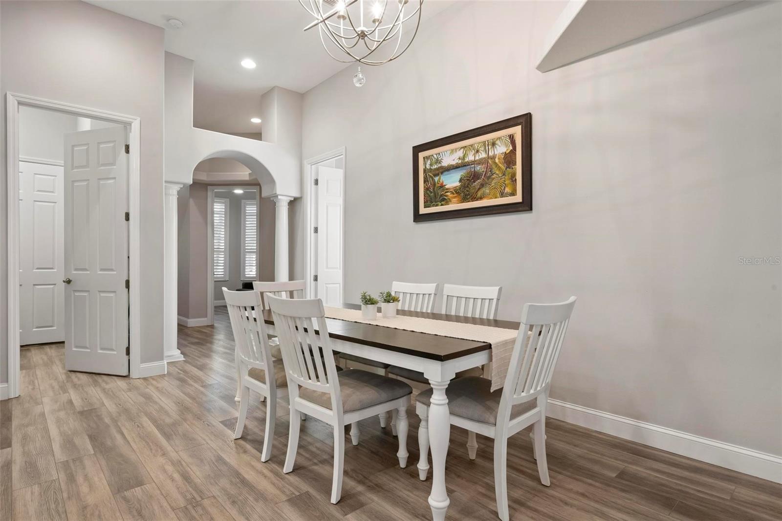 ENCLAVES OF VENICE NORTH - Residential