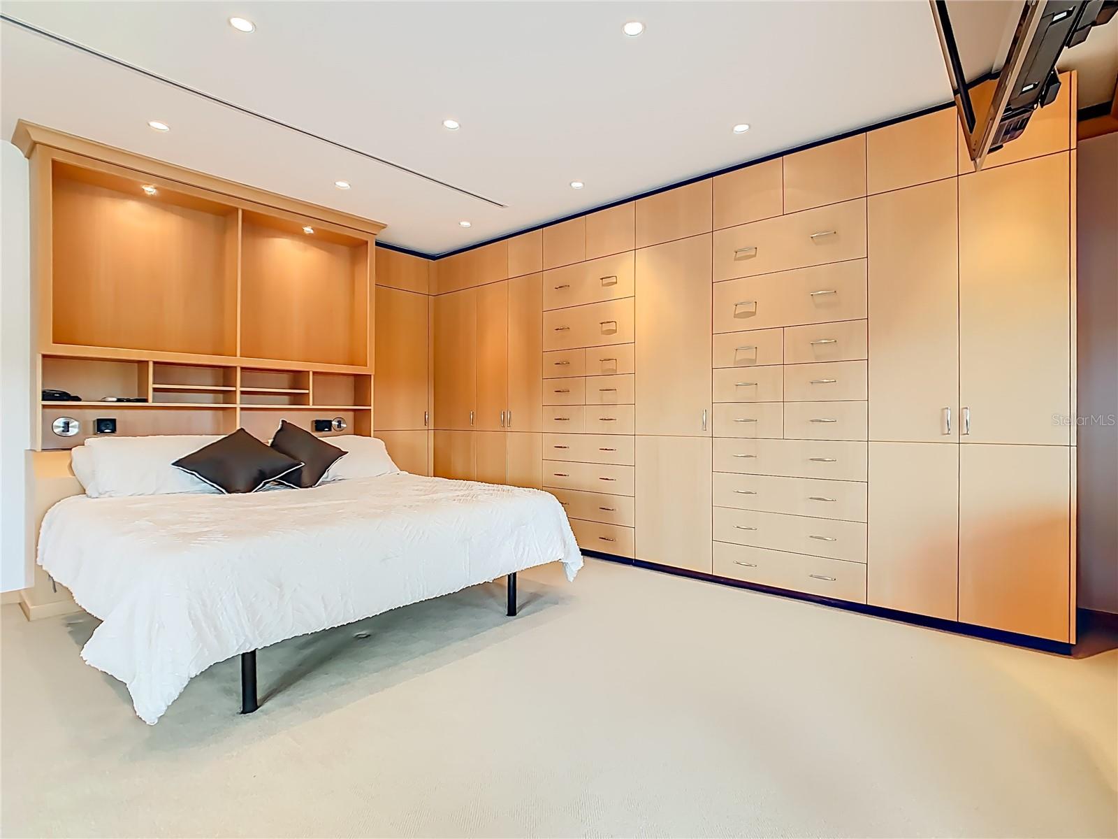 REUNION WEST VILLAGE 03A - Residential