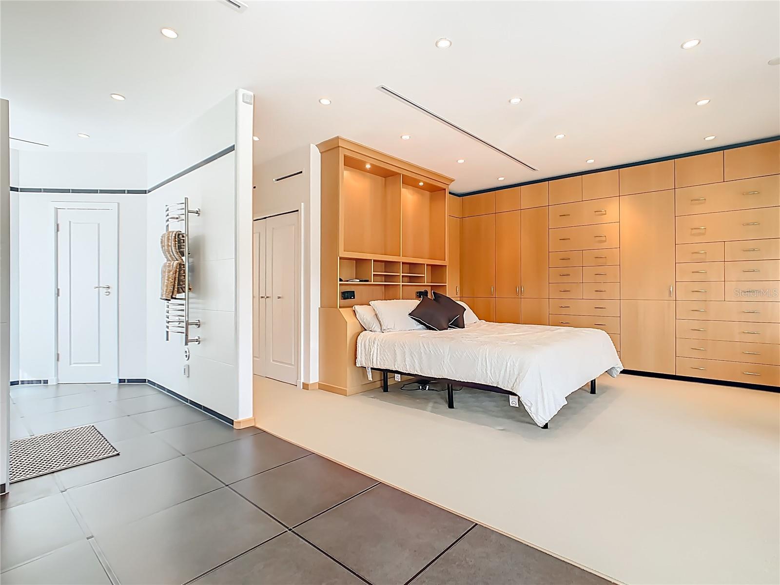 REUNION WEST VILLAGE 03A - Residential