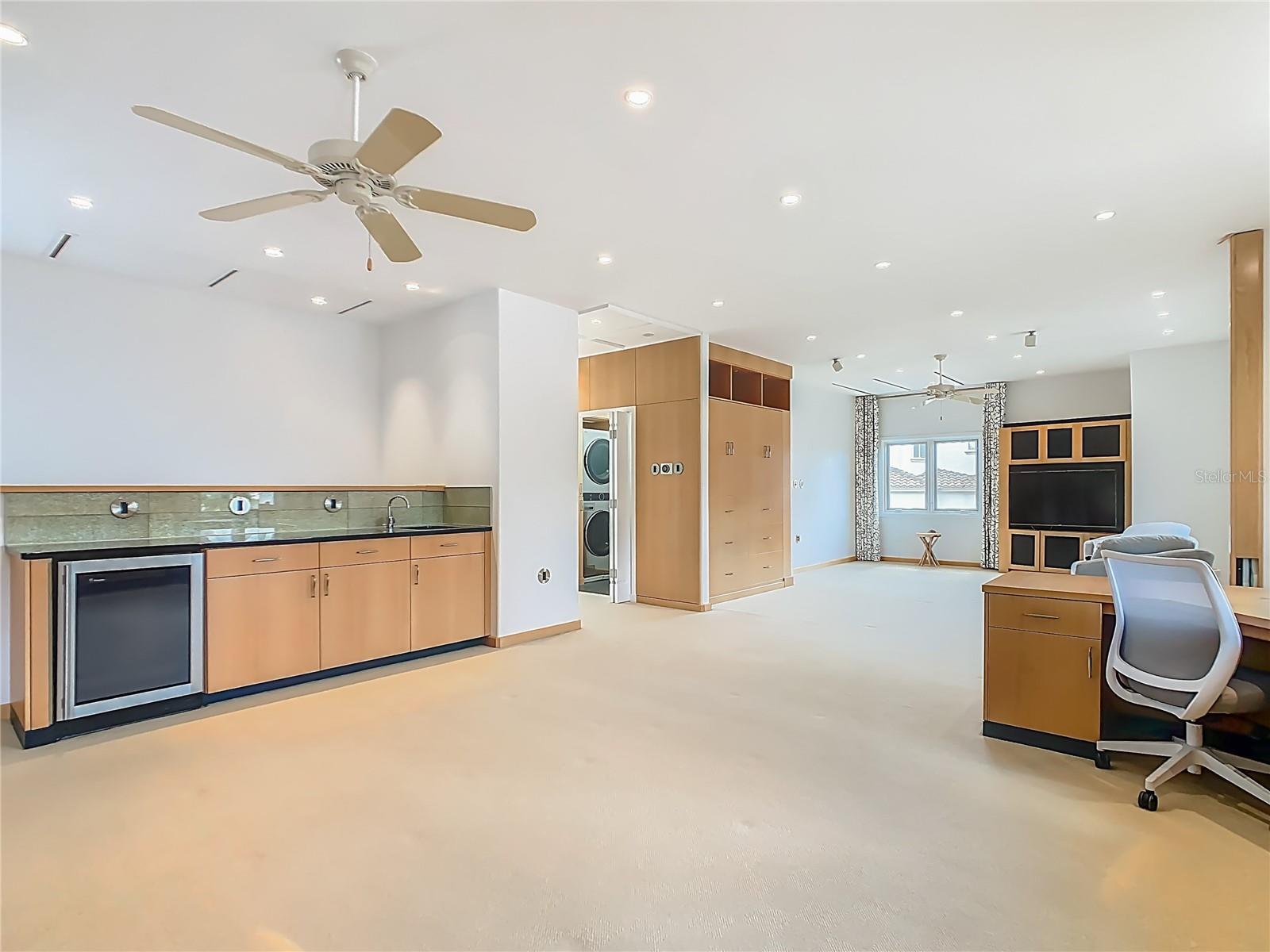 REUNION WEST VILLAGE 03A - Residential